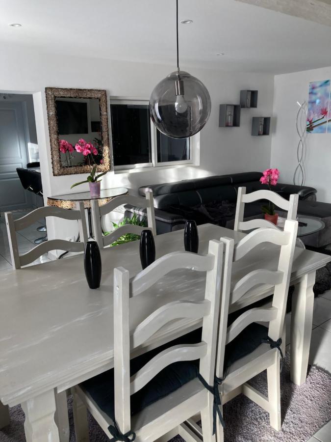 Angelina Bed & Breakfast Chabris Екстериор снимка
